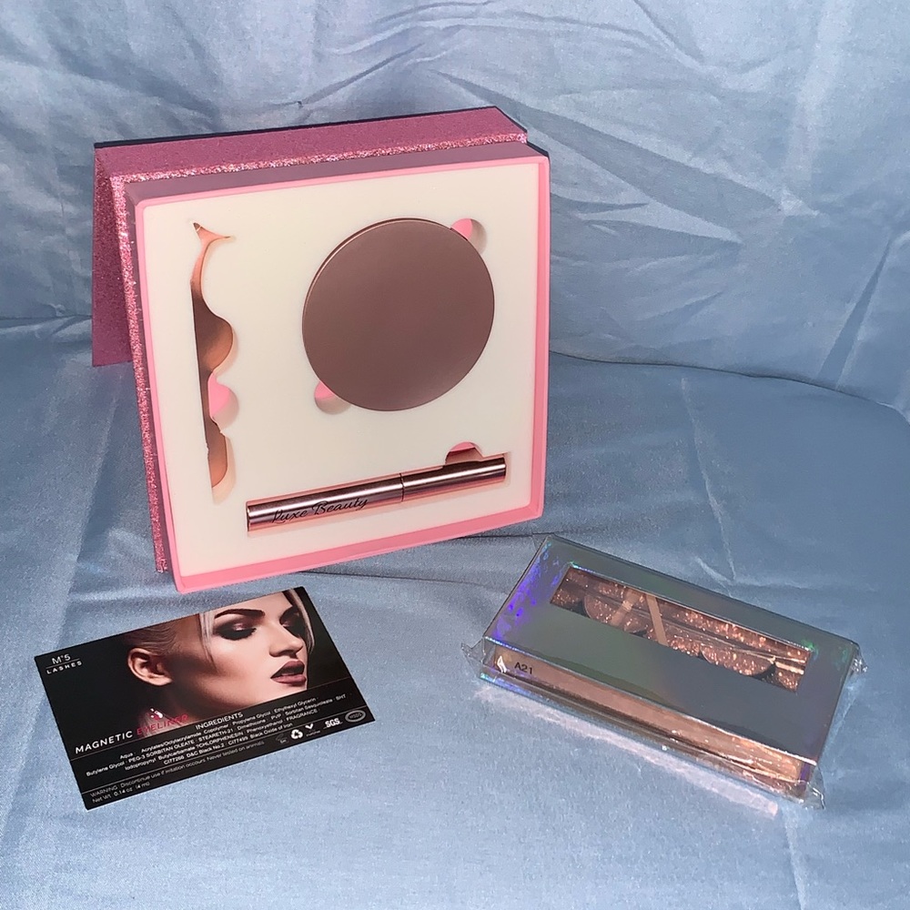 Magnetic lash kit with refill